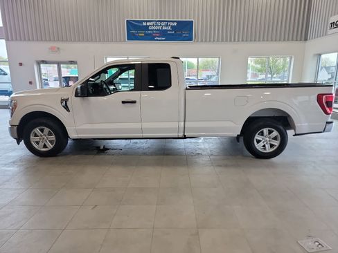 Used 2021 Ford F150 XLT RWD image 12