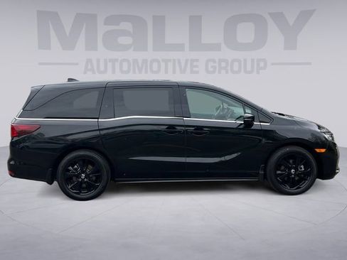Used 2023 Honda Odyssey Sport image 6
