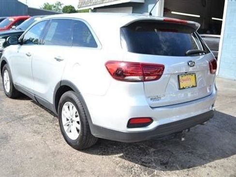 Used 2020 Kia Sorento LX AWD/4WD image 8
