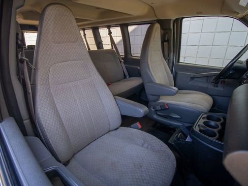 Used 2020 Chevrolet Express 3500 LS image 14