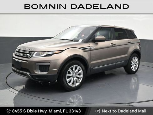 Used 2017 Land Rover Range Rover Evoque SE AWD/4WD image 1