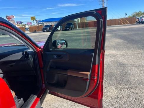 Used 2022 Ford Bronco Sport Outer Banks AWD/4WD image 20