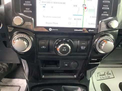 Used 2021 Toyota 4Runner Venture w/ Moonroof Package image 44