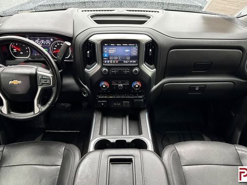Used 2021 Chevrolet Silverado 1500 LTZ w/ Technology Package AWD/4WD image 13