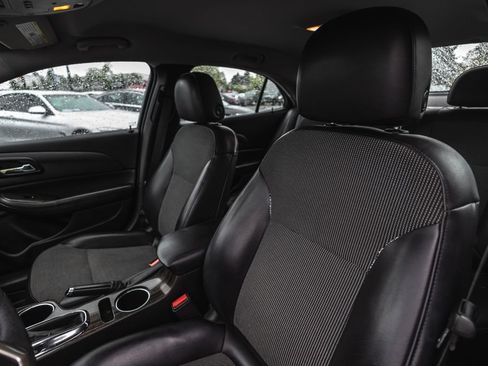 Used 2015 Chevrolet Malibu LT w/ Power Convenience Package FWD image 19
