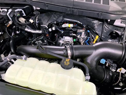 Used 2024 Ford F150 STX RWD image 17