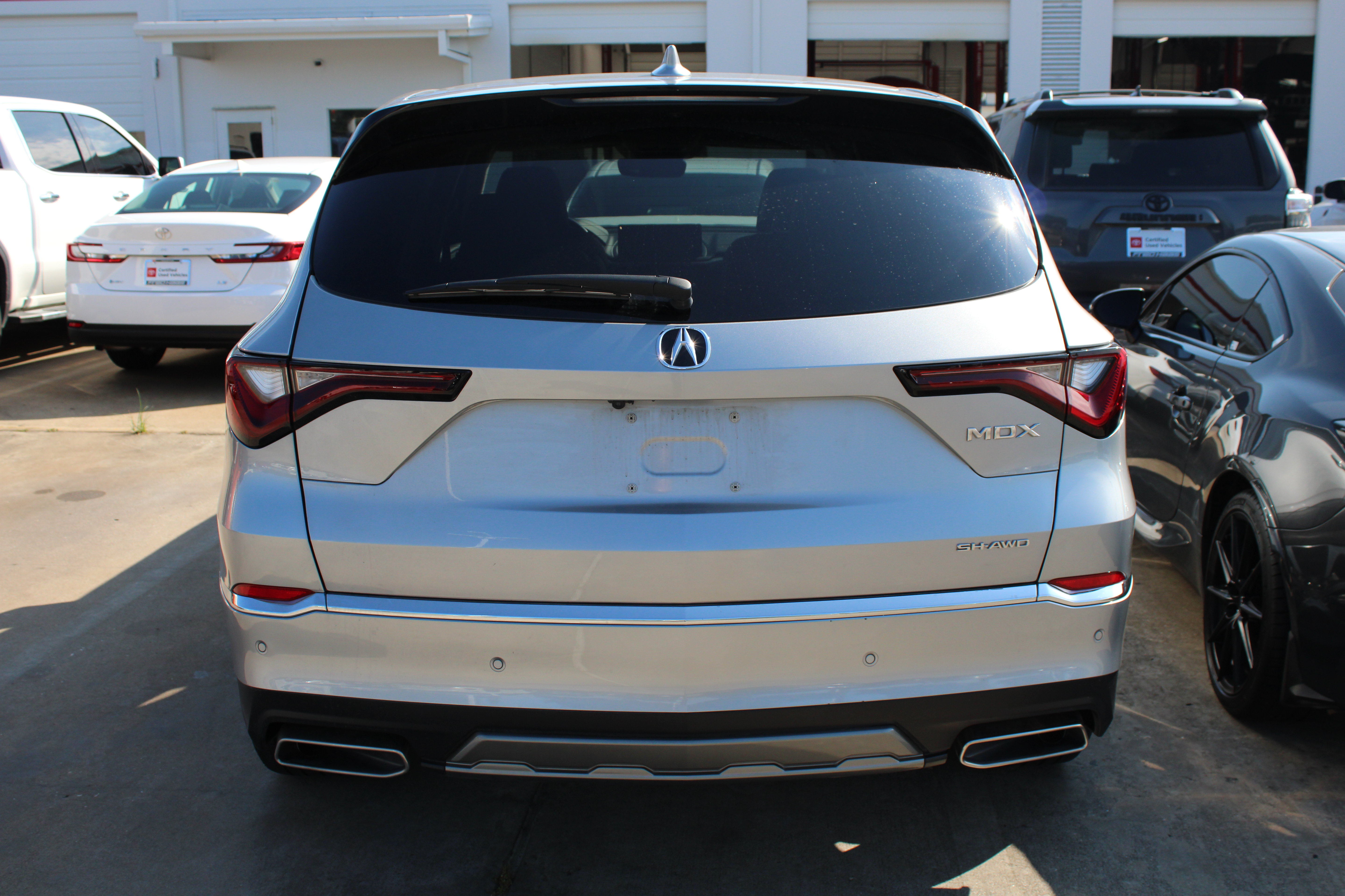 Used 2025 Acura MDX w/ Technology Package AWD/4WD image 7