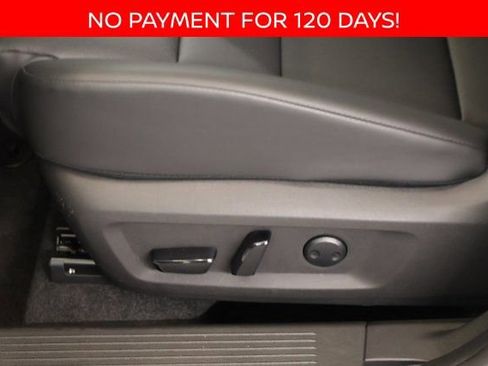 New 2026 Nissan Rogue SV w/ SV Premium Package image 11