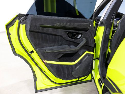 Used 2024 Lamborghini Urus Performante image 30