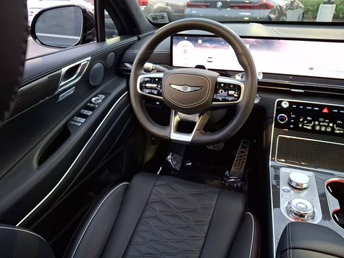 Certified 2025 Genesis GV80 3.5T e-SC image 14