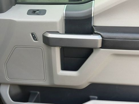 Used 2020 Ford F150 XLT RWD image 10