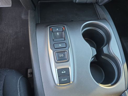 Used 2023 Honda Ridgeline Sport image 19