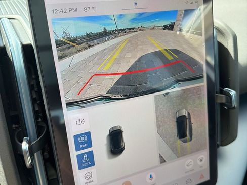 New 2026 Volvo EX30 Cross Country Ultra w/ Protection Package Premier image 14