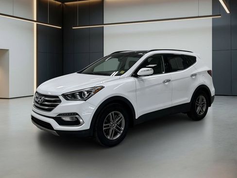 Used 2017 Hyundai Santa Fe Sport w/ 2.4L Tech Package 04 FWD image 1