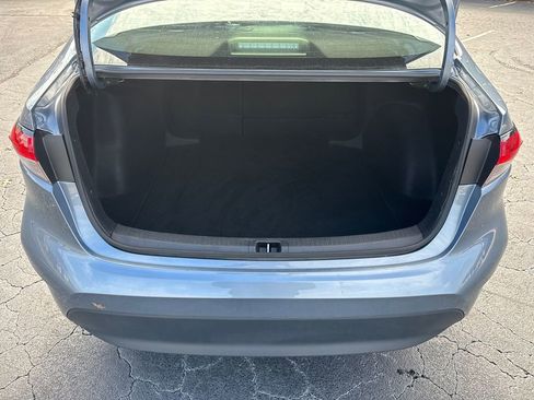 Used 2025 Toyota Corolla LE image 18