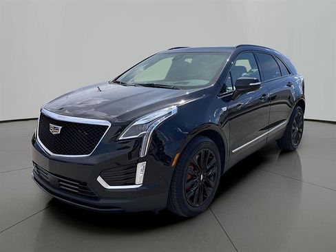 Certified 2023 Cadillac XT5 Sportv w/ Technology Package AWD/4WD image 1