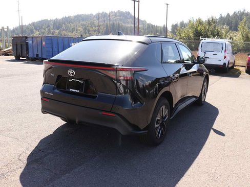 Used 2026 Toyota bZ AWD/4WD image 5