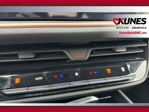 New 2026 Buick Envision Sport Touring image 19