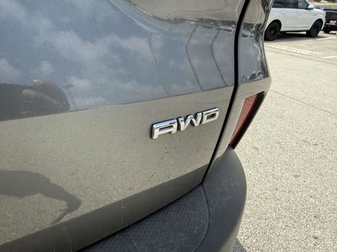 Used 2025 Ford Escape Active AWD/4WD image 6