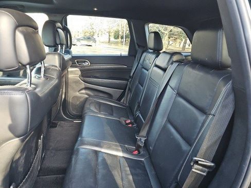 Used 2017 Jeep Grand Cherokee Limited w/ Trailer Tow Group IV image 17