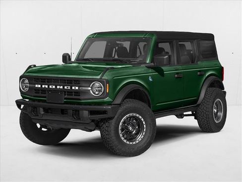 Used 2022 Ford Bronco Black Diamond image 1