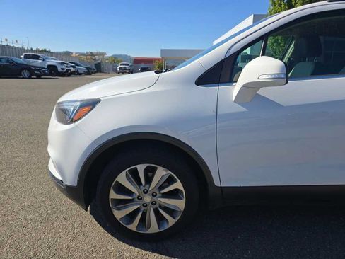 Used 2017 Buick Encore Preferred FWD image 6