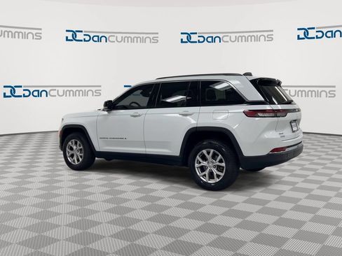 Used 2022 Jeep Grand Cherokee Limited AWD/4WD image 6