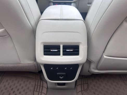 Used 2019 GMC Terrain Denali w/ Advanced Safety Package AWD/4WD image 37
