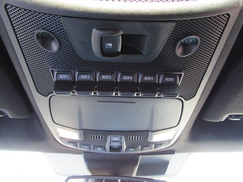 Used 2019 Ford F150 Raptor w/ Equipment Group 802A Luxury image 21