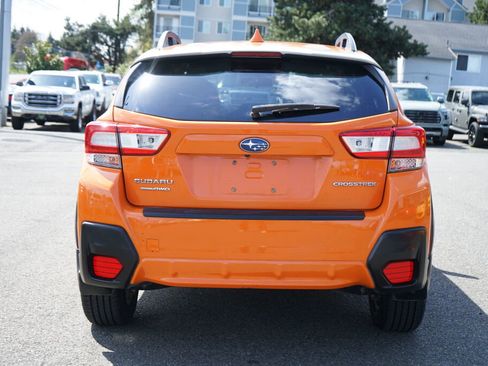 Used 2018 Subaru Crosstrek 2.0i Premium image 4