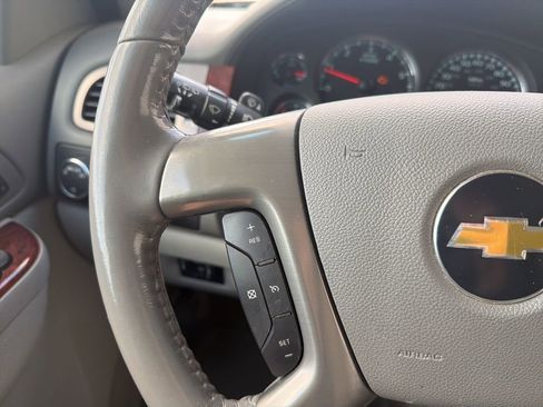 Used 2011 Chevrolet Suburban LT w/ Luxury Package image 13