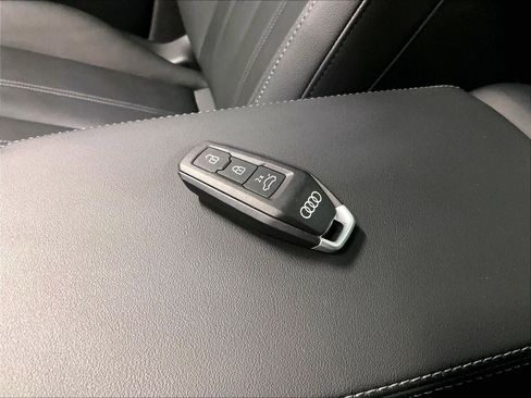 Certified 2025 Audi Q5 Premium w/ Premium Plus AWD/4WD image 12