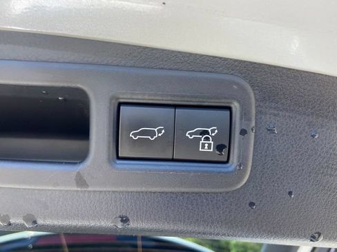 Used 2023 Lexus RX 350 Premium w/ Cold Area Package AWD/4WD image 31