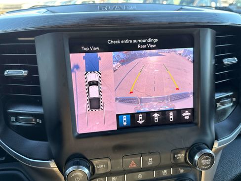 Used 2021 RAM 2500 Laramie image 24