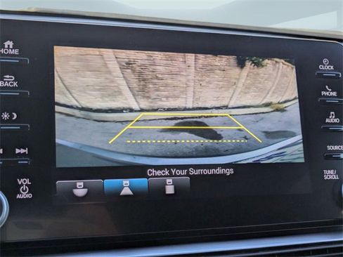 Used 2019 Honda Accord Sport image 22