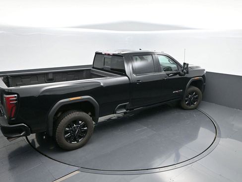 Used 2024 GMC Sierra 3500 AT4 w/ Technology Package image 43