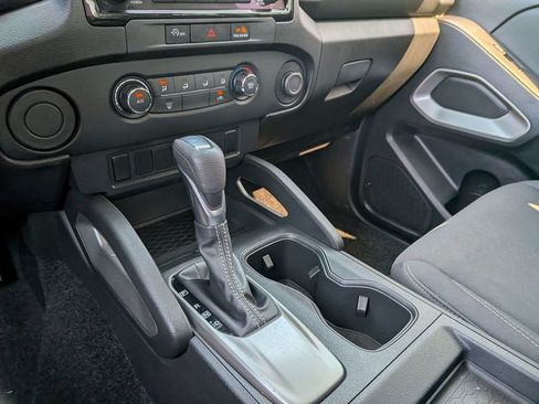 Certified 2024 Nissan Frontier SV w/ Tow Package RWD image 26