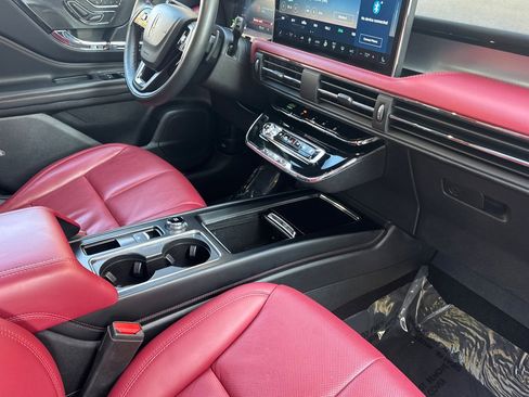 Certified 2025 Lincoln Corsair Grand Touring image 16