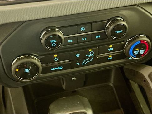 Used 2022 Ford Bronco Big Bend image 19