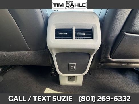 Used 2020 GMC Terrain SLT w/ Preferred Package AWD/4WD image 19