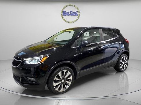Used 2018 Buick Encore Essence FWD image 1