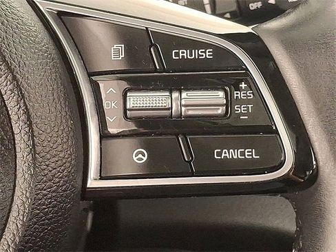 Used 2022 Kia Seltos EX image 23