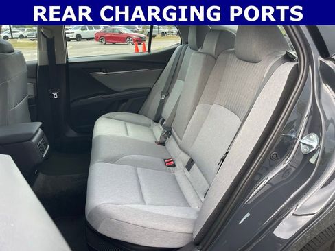 Used 2026 Toyota Camry LE FWD image 15