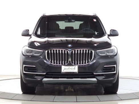 Used 2022 BMW X5 xDrive40i w/ Climate Comfort Package AWD/4WD image 2