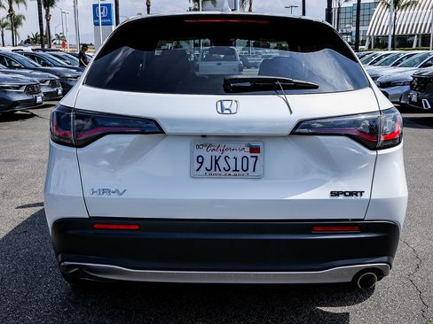 Used 2024 Honda HR-V Sport image 6