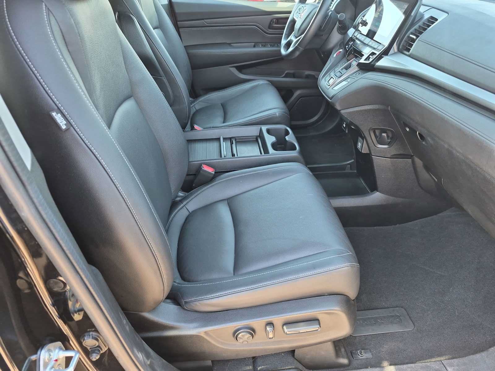 Used 2024 Honda Odyssey EX-L image 22