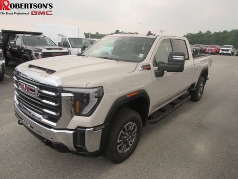 Used 2026 GMC Sierra 2500 SLE w/ SLE Value Package; AWD/4WD image 1