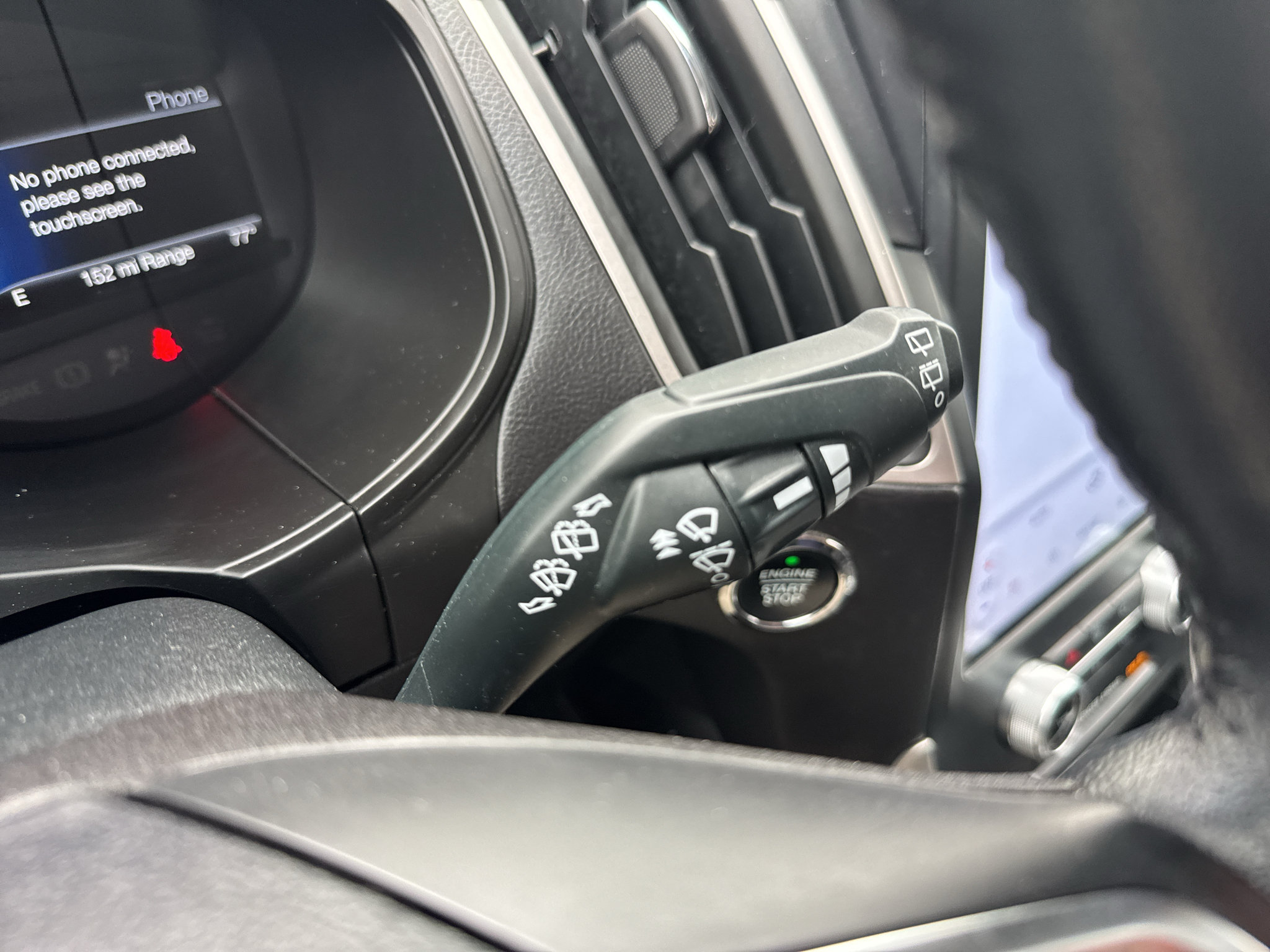 Used 2024 Ford Edge SEL w/ Convenience Package AWD/4WD image 16