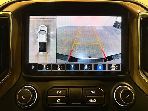 Used 2022 Chevrolet Silverado 2500 High Country w/ Safety Package II AWD/4WD image 25
