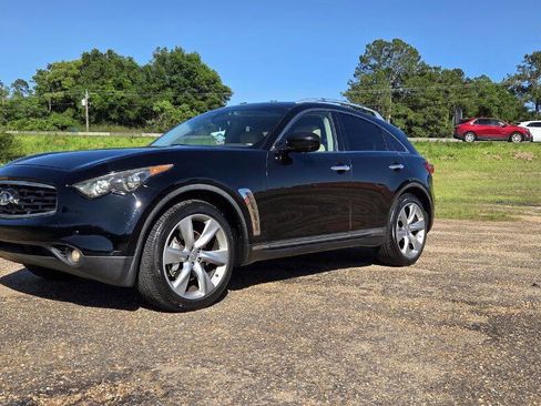 Used 2011 INFINITI FX50 AWD w/ Sport Pkg image 1